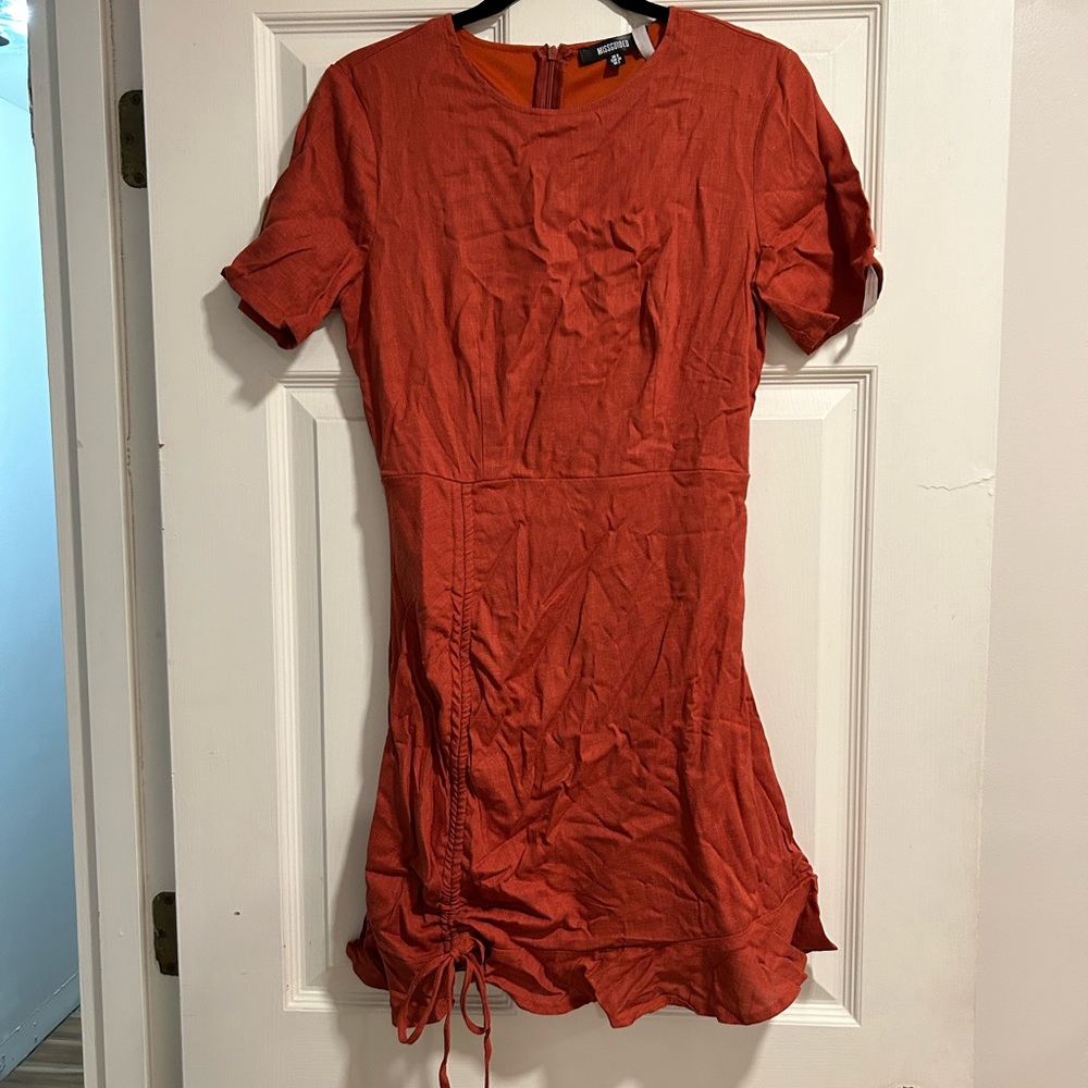 Missguided Rust Rouched Linen Dress - Picture 3 of 5